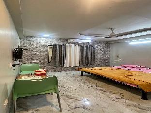 the hilltop residency