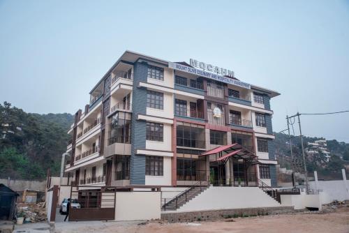 mocahm hotel