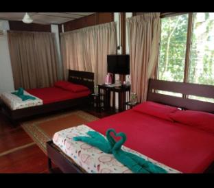 dimpiana riverview chalet lenggong