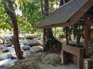 dimpiana riverview chalet lenggong