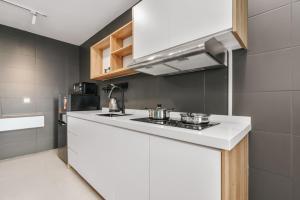 nowhere suites reizz residence jalan ampang