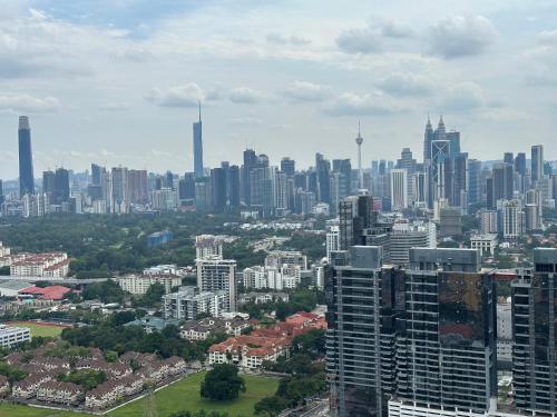 nowhere suites reizz residence jalan ampang