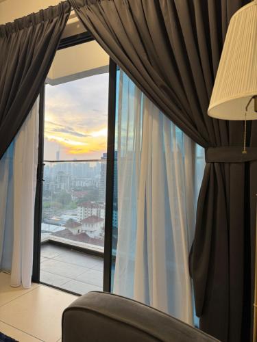 nowhere suites reizz residence jalan ampang