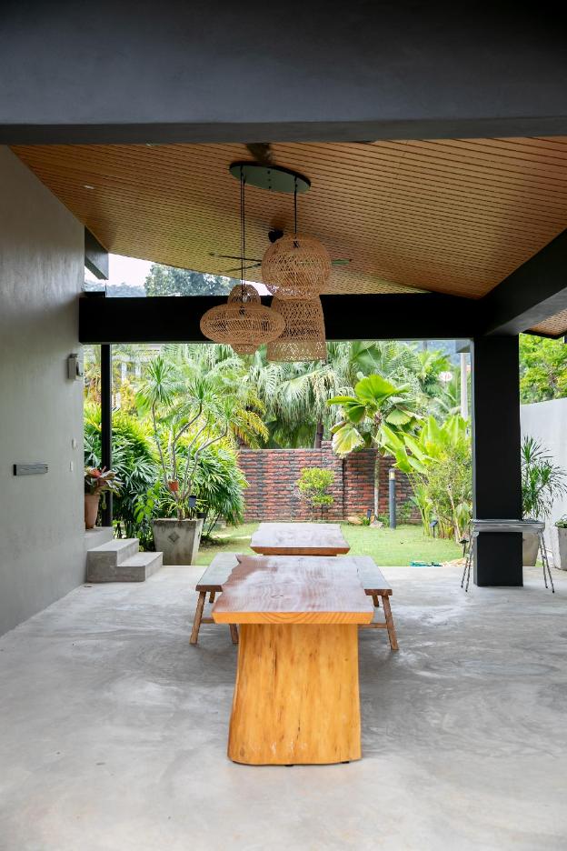 kontor mansion by le lodge