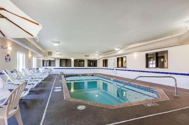 comfort suites jonesboro university area