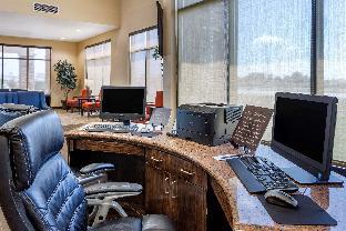 comfort suites jonesboro university area