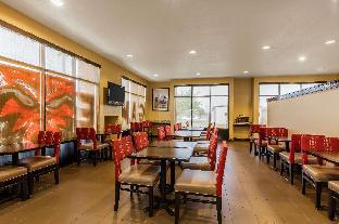 comfort suites jonesboro university area