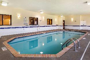 comfort suites jonesboro university area