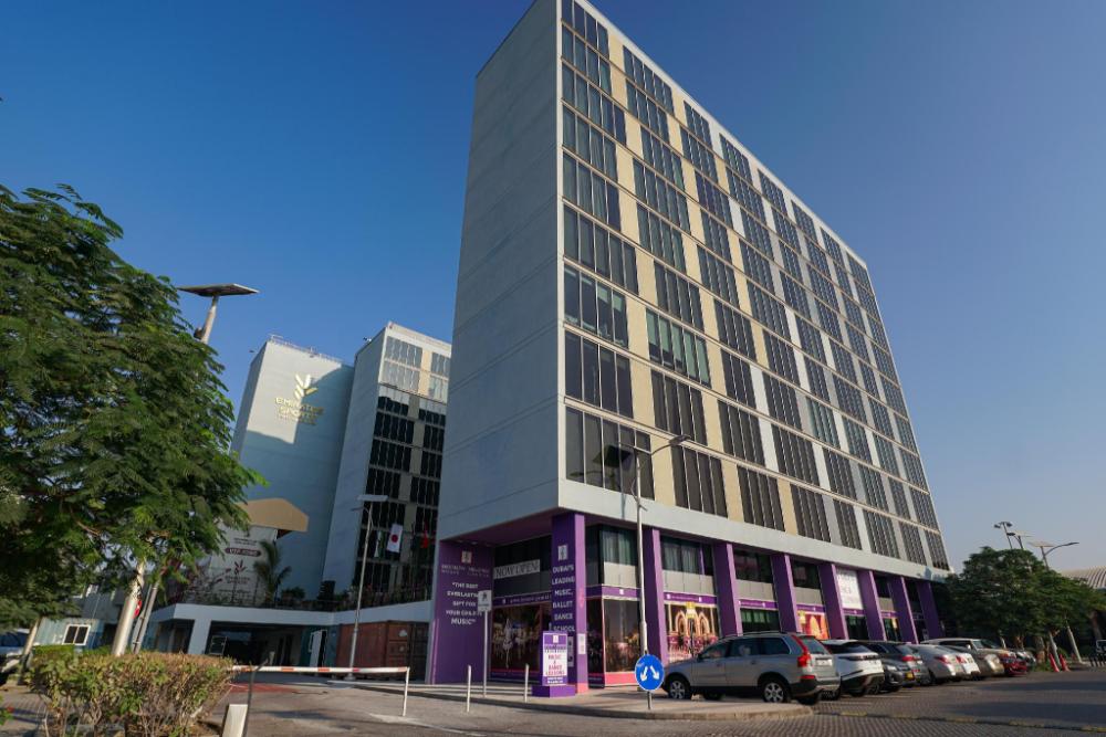 emirates sports hotel apartments