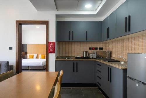 emirates sports hotel apartments