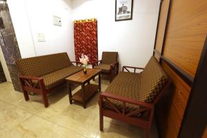 Hotel Aditya(A Unit Of Vkg Hotels),Puducherry>>Pondicherry,5 star