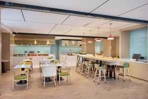 home2 suites by hilton chengdu kuanzhai alley