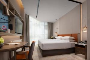 home2 suites by hilton wuhan hankou railway station