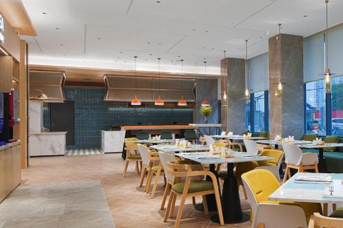 home2 suites by hilton wuhan hankou railway station