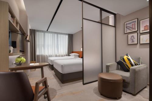 home2 suites by hilton wuhan hankou railway station
