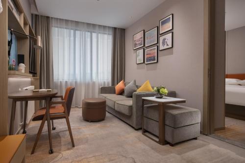 home2 suites by hilton wuhan hankou railway station