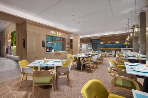 home2 suites by hilton wuhan hankou railway station