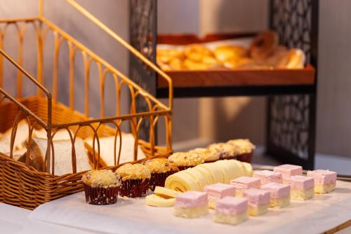 home2 suites by hilton wuhan hankou railway station