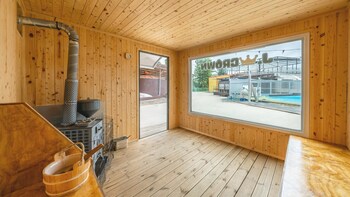 ganghwado j crown mongoliagerpension