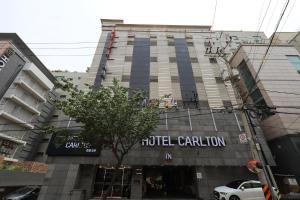hotel carlton