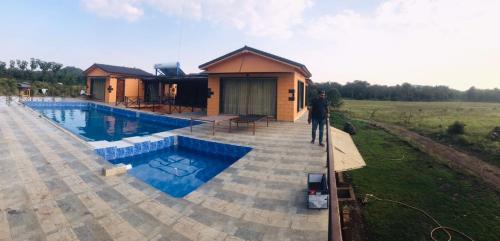 whispering woods chalet