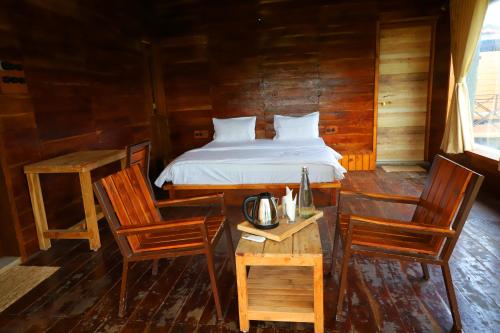 whispering woods chalet