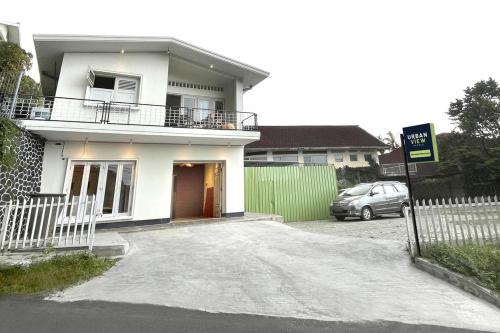 urbanview wisma nirwana tretes by reddoorz