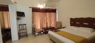 Riverok Resorts,India>>Athirapally,5 star