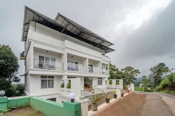 treebo windsong resort munnar