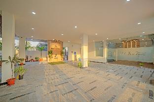 Collection O Hotel Lakeview Castle,Telangana>>Kondapur,3 star