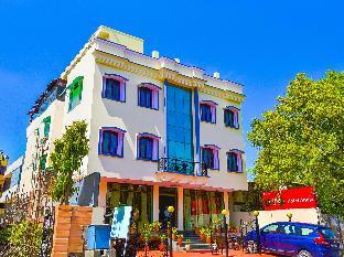 collection o bani park near collectorate circle formerly anuja palace