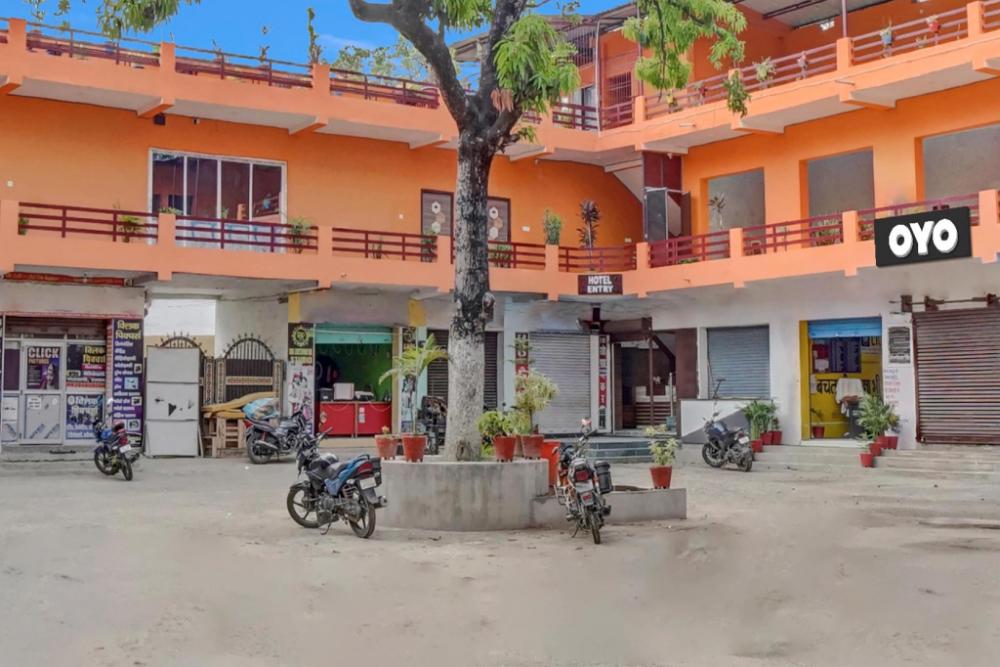 super oyo flagship 813893 hotel siddhi vinayak