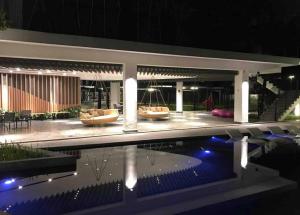 ipoh the cove premium apartment suites by iwh
