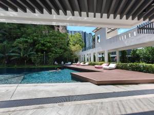 ipoh the cove premium apartment suites by iwh