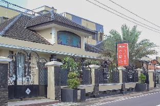 the arsy hotel tasikmalaya managed by pradiza