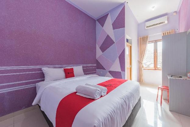 the arsy hotel tasikmalaya managed by pradiza