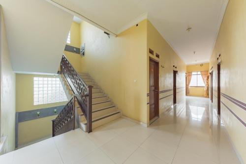 the arsy hotel tasikmalaya managed by pradiza