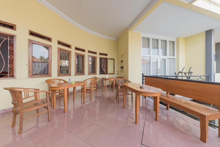 the arsy hotel tasikmalaya managed by pradiza