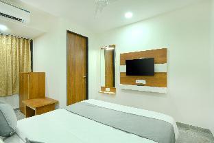 Hotel Madhur,India>>Ahmedabad,3 star