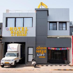 hotel madhur