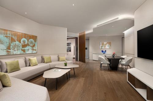 radisson collection lingang shanghai