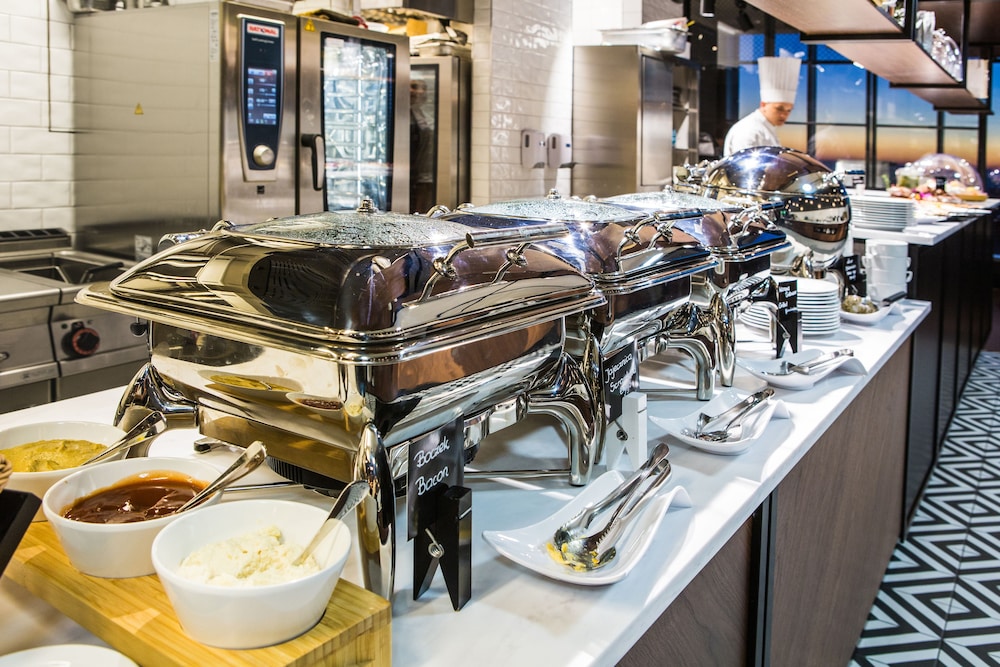 courtyard by marriott katowice city center