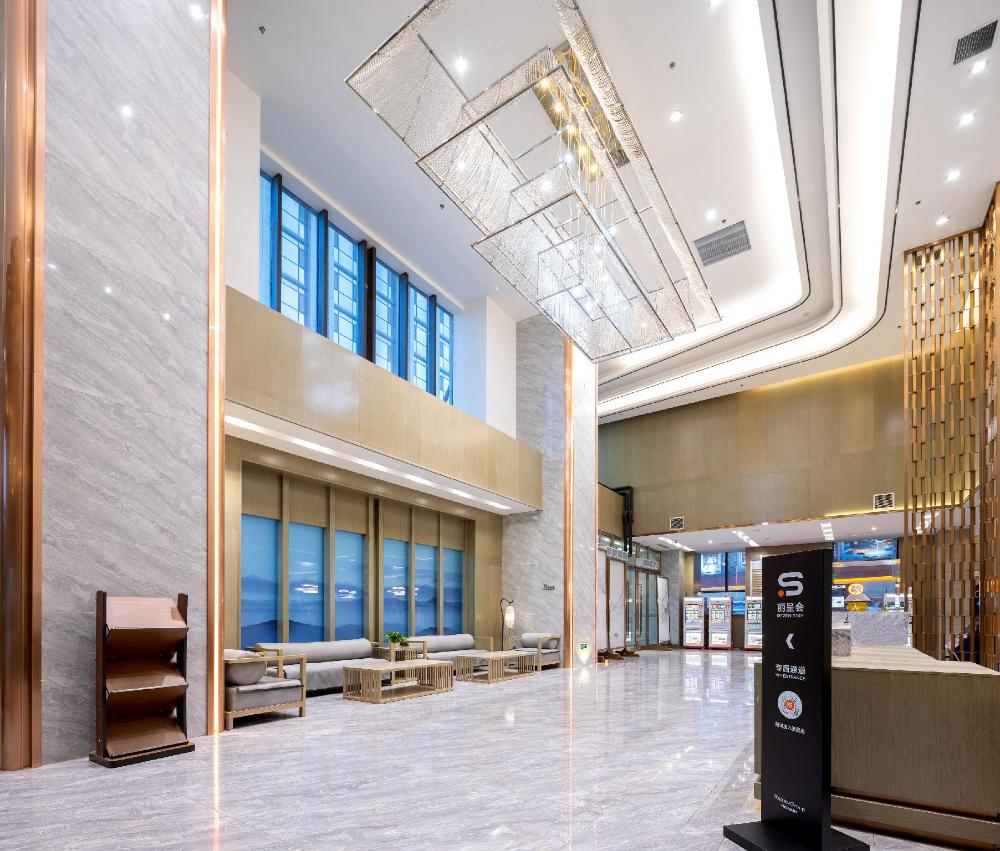 rezen hotel urumqi high speed railway station