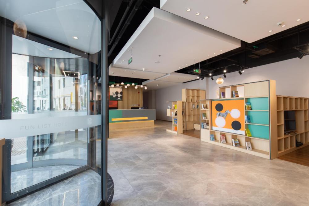 funlist hotel baoding high tech zone baobai shopping market