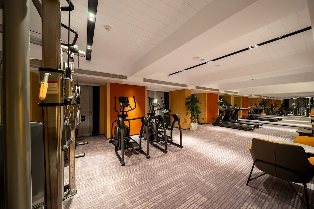 rezen select hotel guangzhou baiyun airport