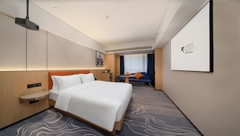 rezen select hotel guangzhou baiyun airport