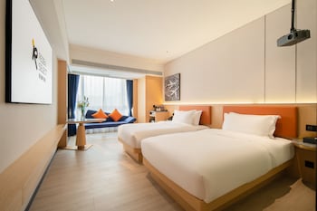 rezen select hotel guangzhou baiyun airport