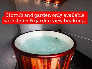 new osborne luxury hottub and jacuzzi suites