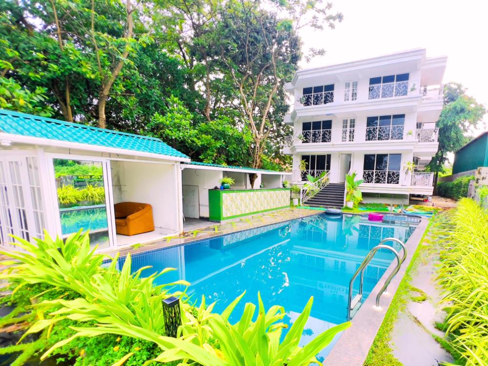 the mayfield resort vagator