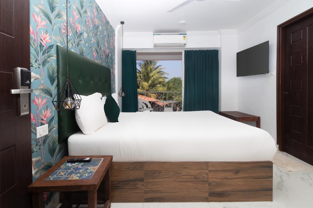 the mayfield resort vagator